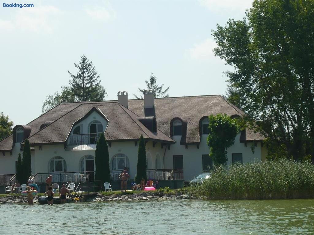 Aranyhid Hotel