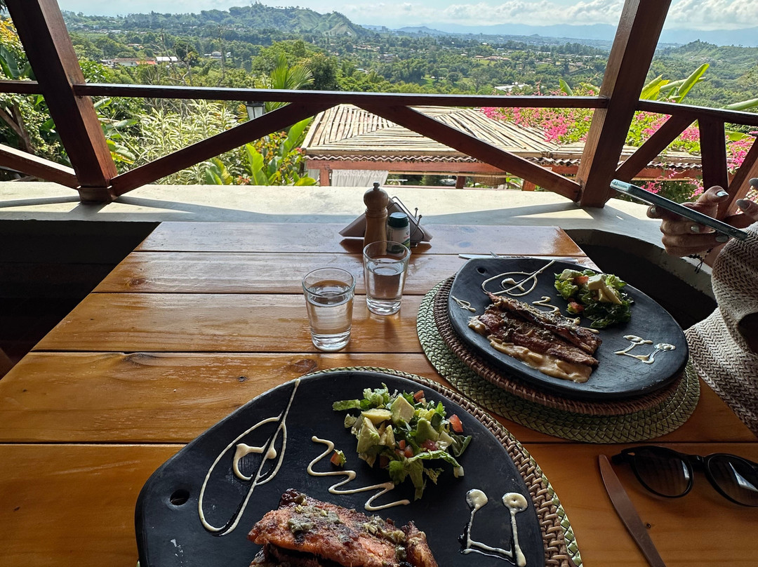 Hotel Spa La Colina主图