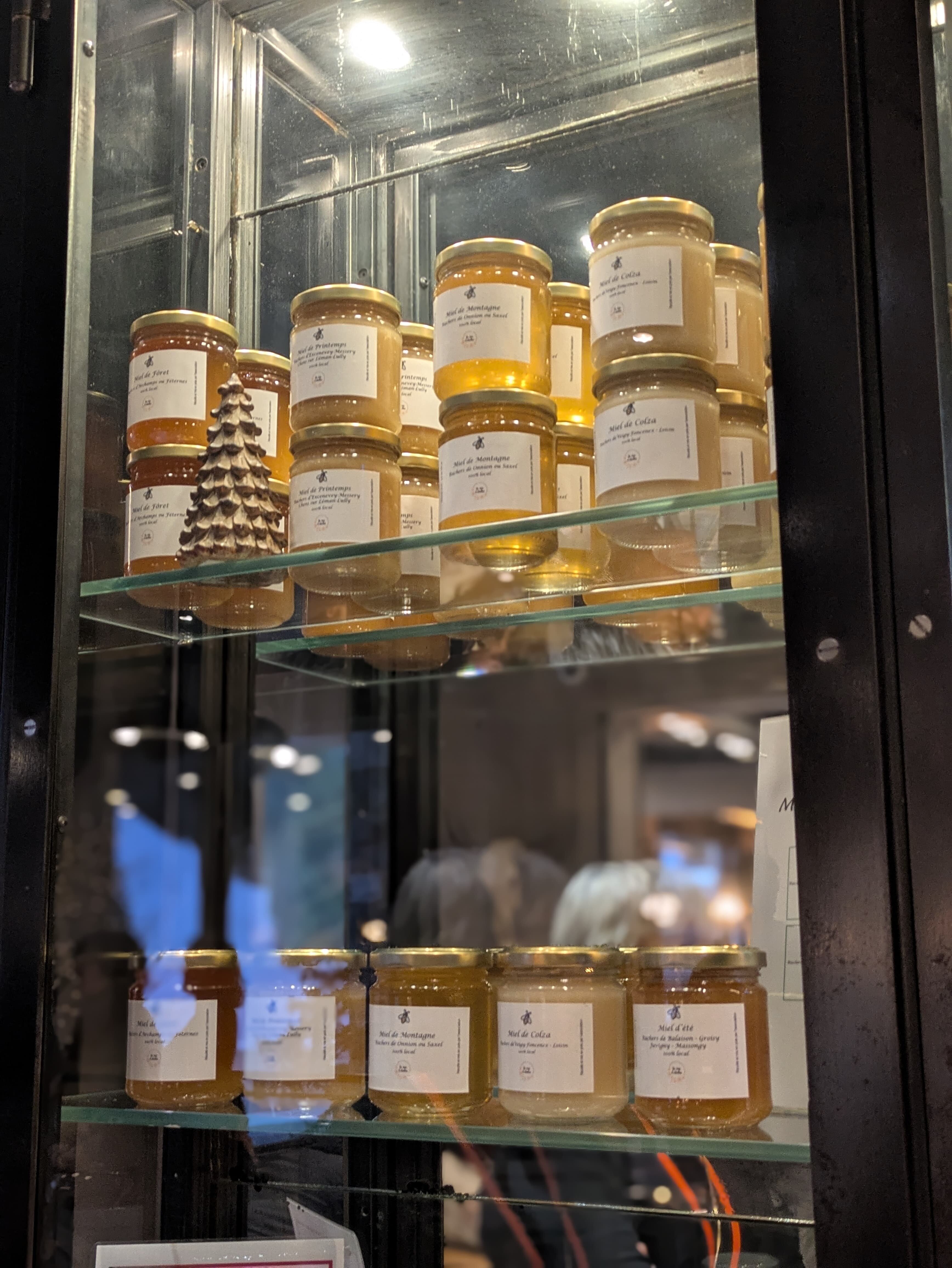 Totem, Friendly Hotel-官方