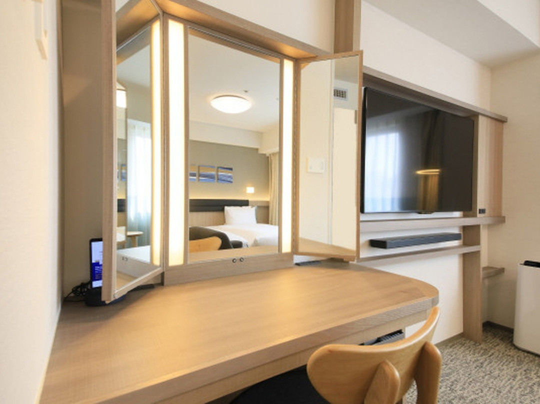 横滨马车道里士满酒店主图