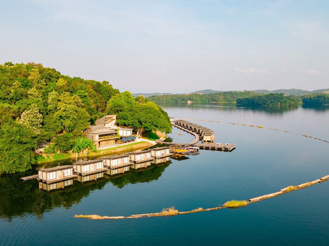 拉雅布里度假村主图