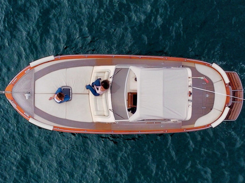 Capri Dream Charter-索伦托必去景点