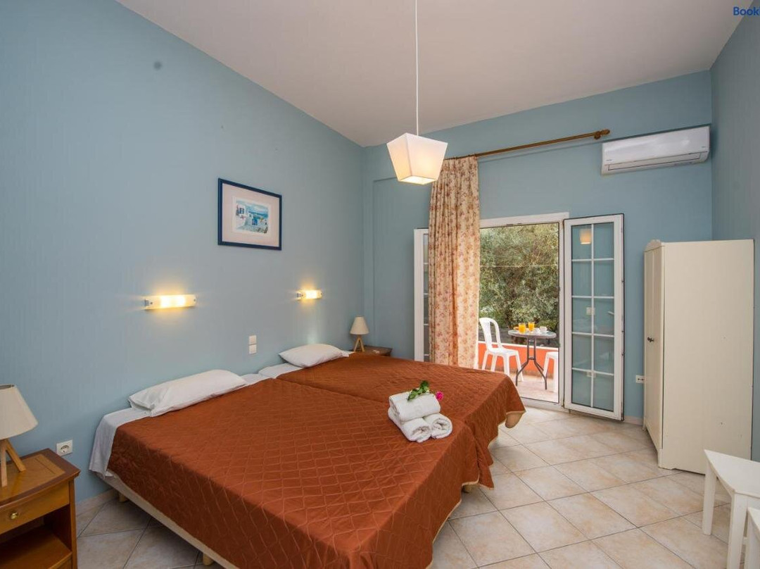 Kogeros Apartments