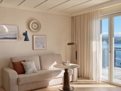 欧帕提亚酒店住宿-欧帕缇斯卡西维杰塔四世大酒店