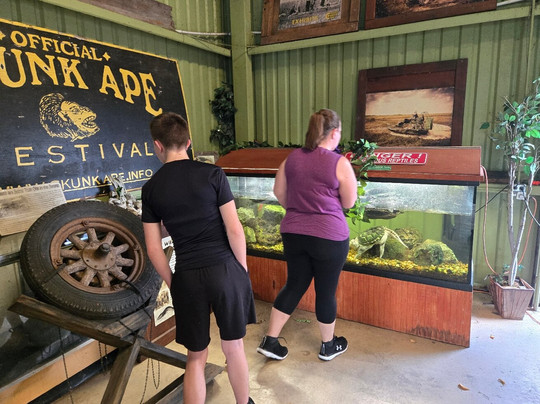 Skunk Ape Research Center-奥乔皮必去景点