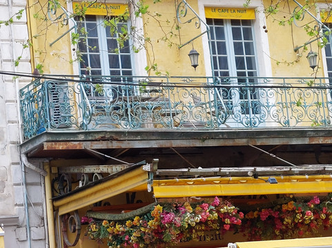 梵高咖啡馆-阿尔勒必去景点