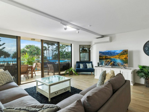 The Rocks Resort主图