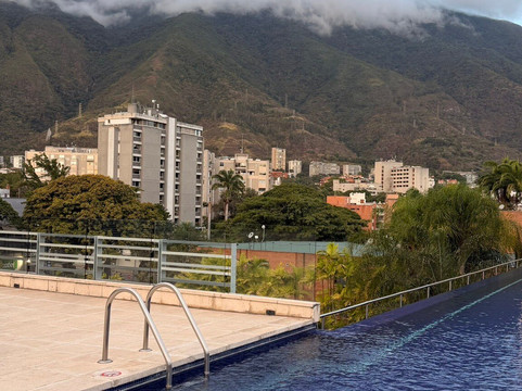 卡耶那-加拉加斯主图