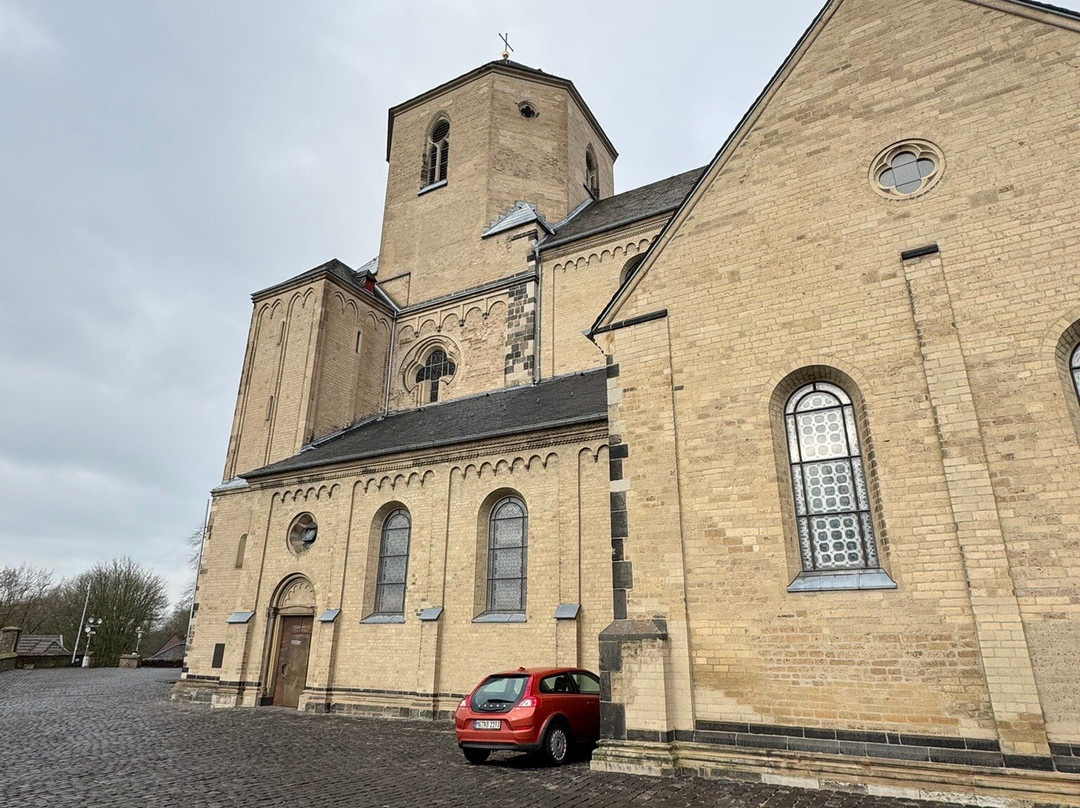 St. Vitus Basilica-门兴格拉德巴赫必去景点