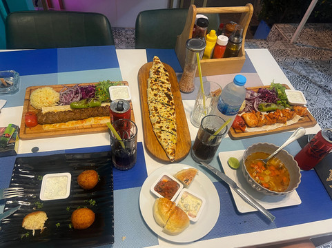 Karon Beach餐馆和美食-Bakü Restaurant Karon Beach