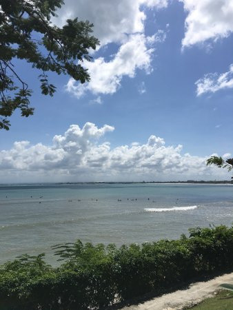 巴厘岛金巴兰湾四季度假村酒店主图