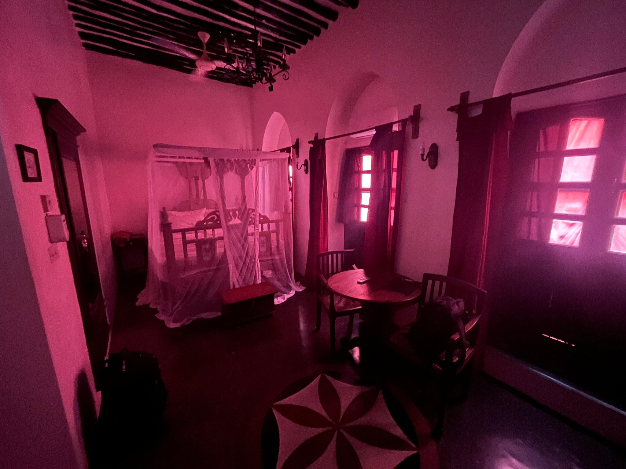 桑给巴尔咖啡酒店-官方