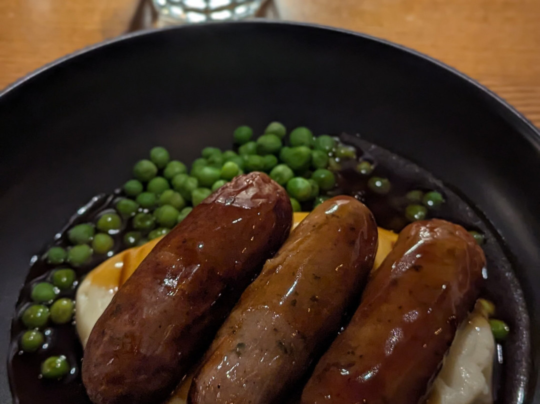 翠鸟酒吧酒店主图