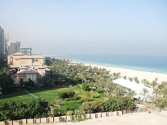 皇家艾美海滩水疗度假村主图