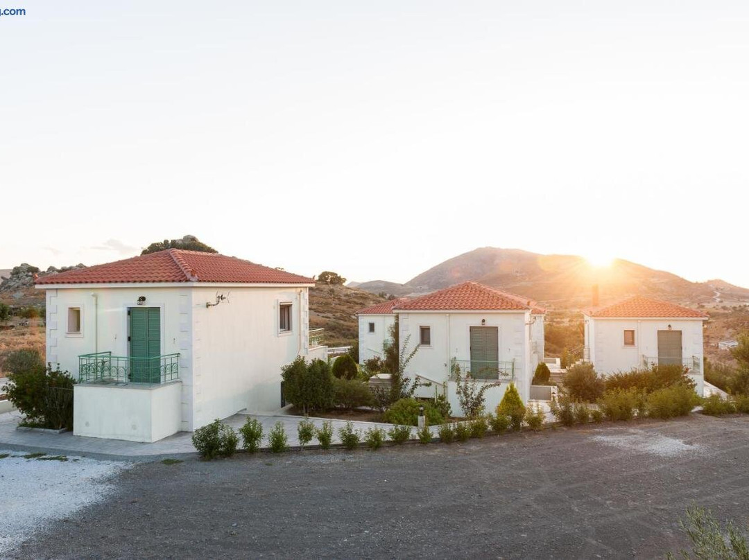 Ampeloessa Village