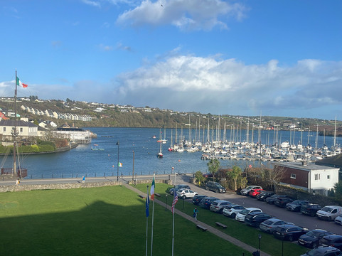 阿克顿斯酒店主图