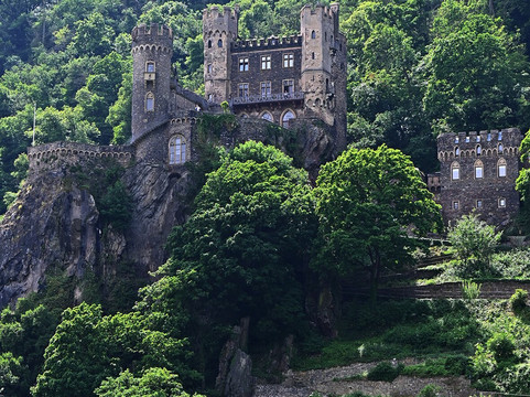Burg Rheinstein-Trechtingshausen必去景点