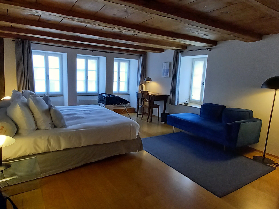 野人勒索瓦奇主图