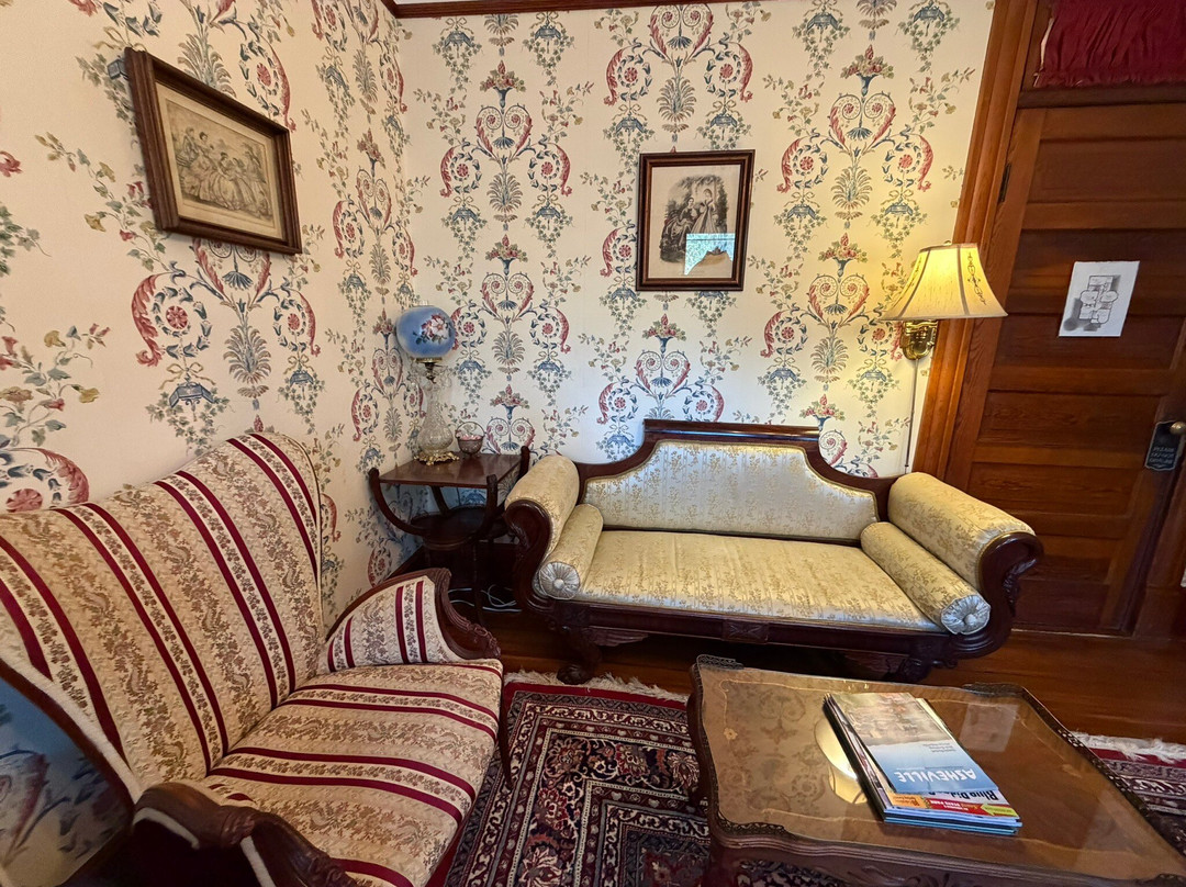 1899 赖特旅馆和马车屋主图