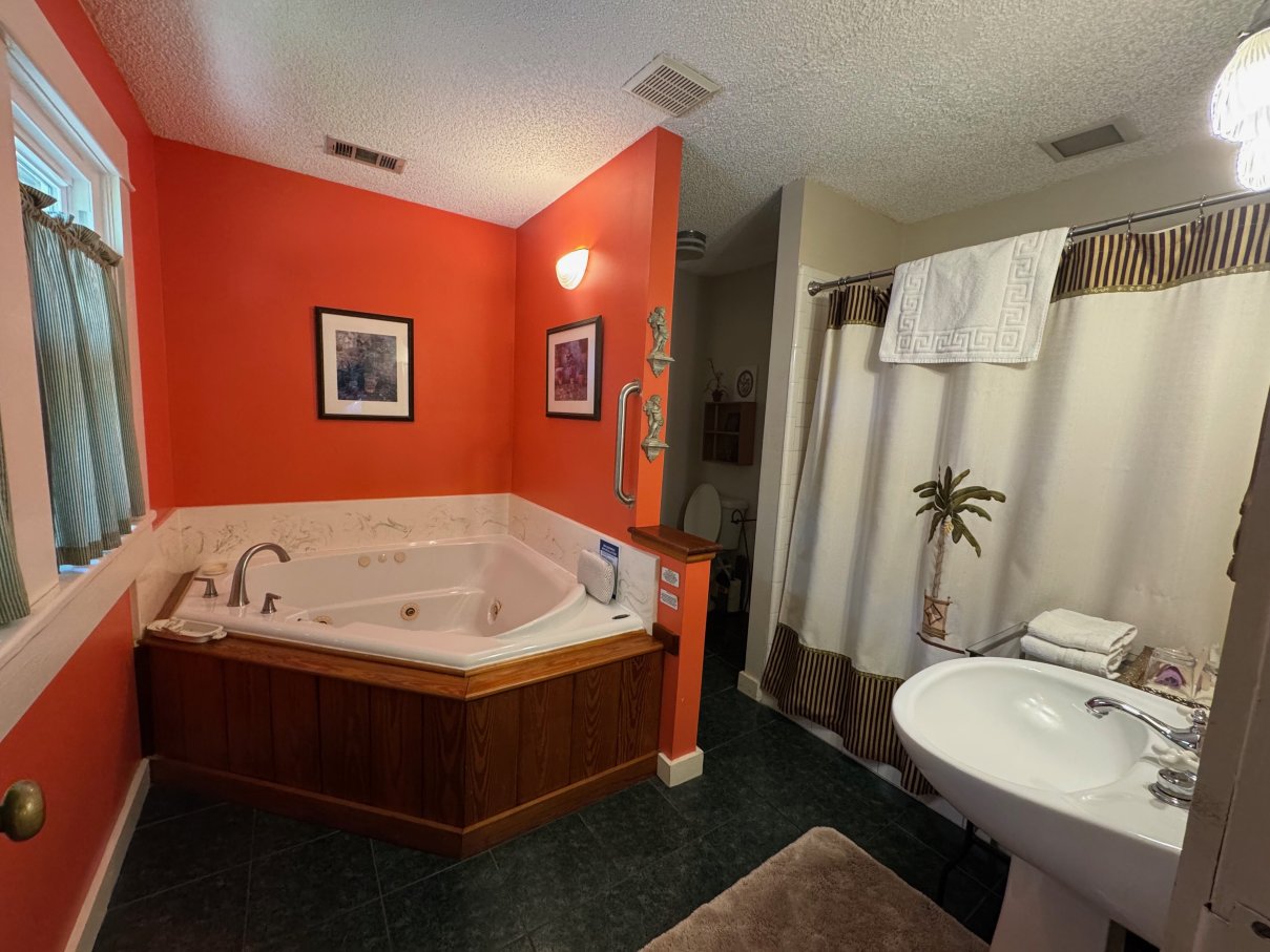 Inn At Folkston-浴室