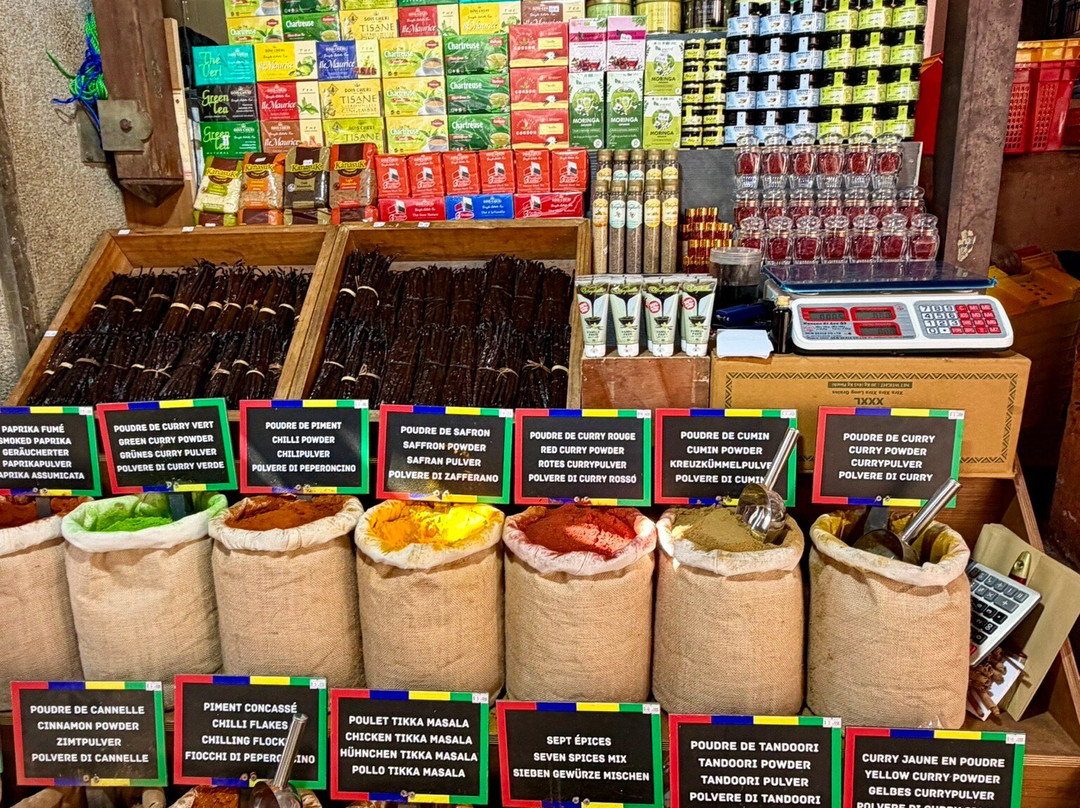 Central Market-路易士港必去景点
