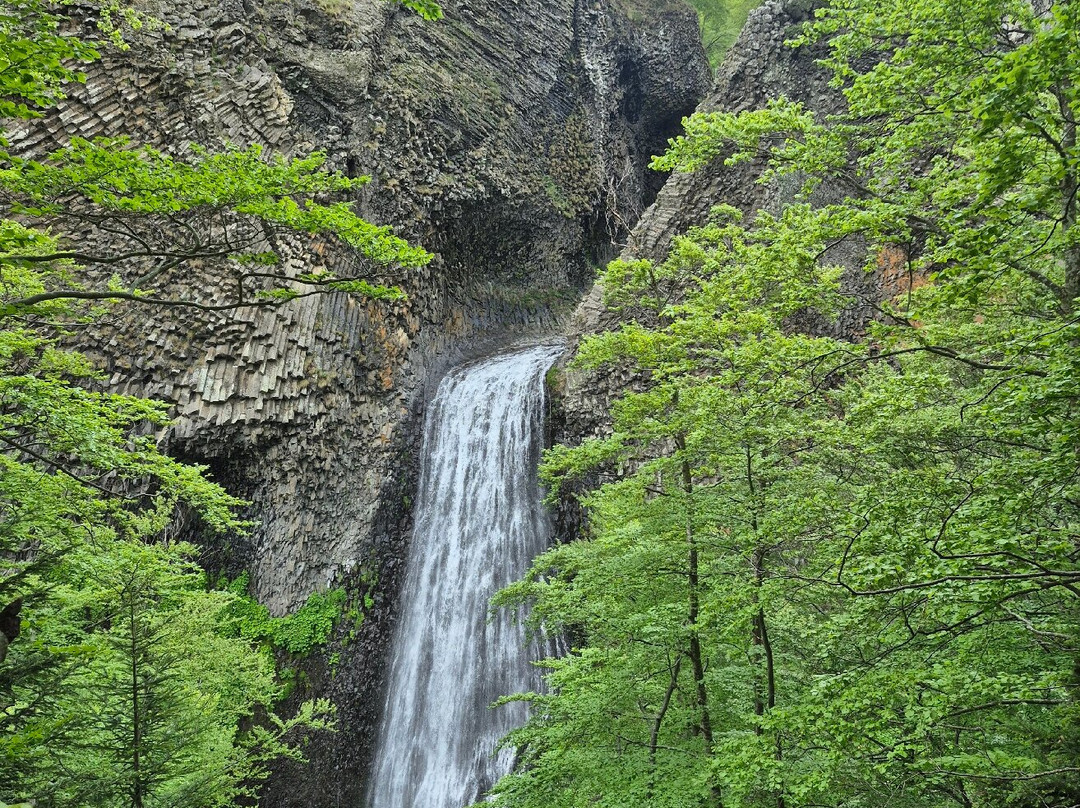 Cascade du Ray Pic-Pereyres必去景点