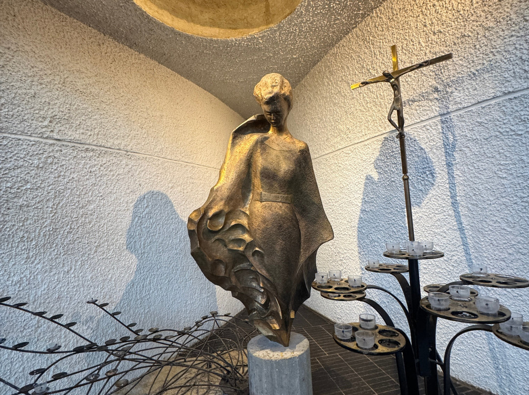 L’église sainte Jeanne d’Arc-鲁昂必去景点