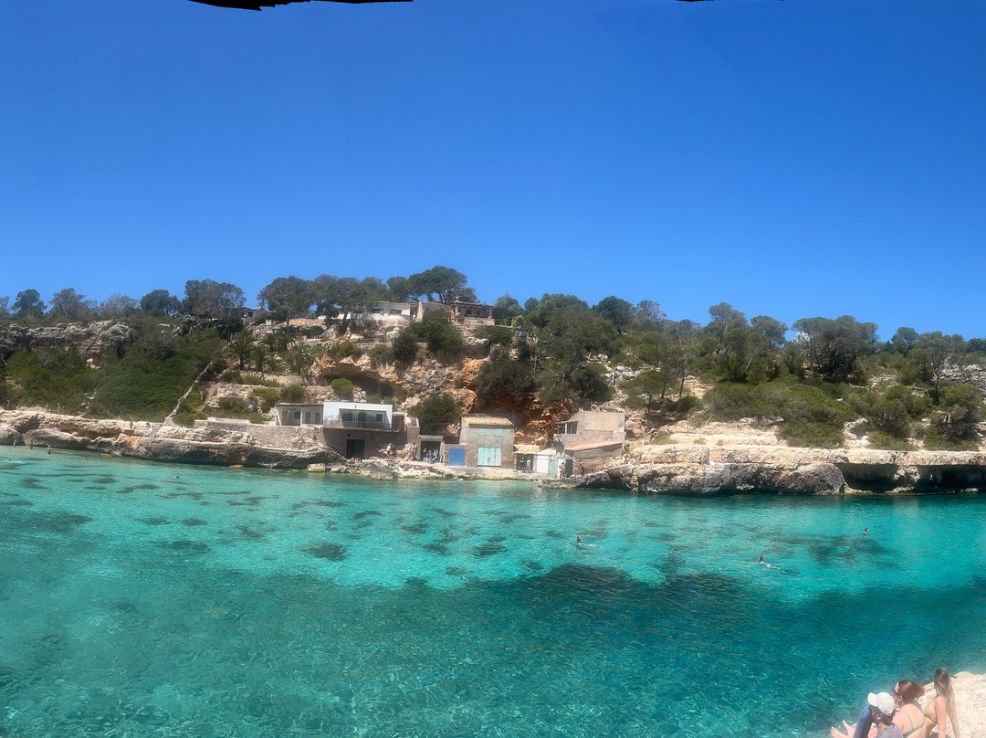 Cala Llombards-桑塔尼必去景点