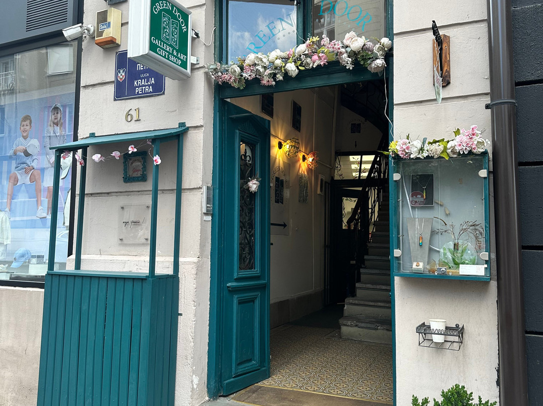 Green Door - Gallery & Art Gift Shop-Dorcol必去景点