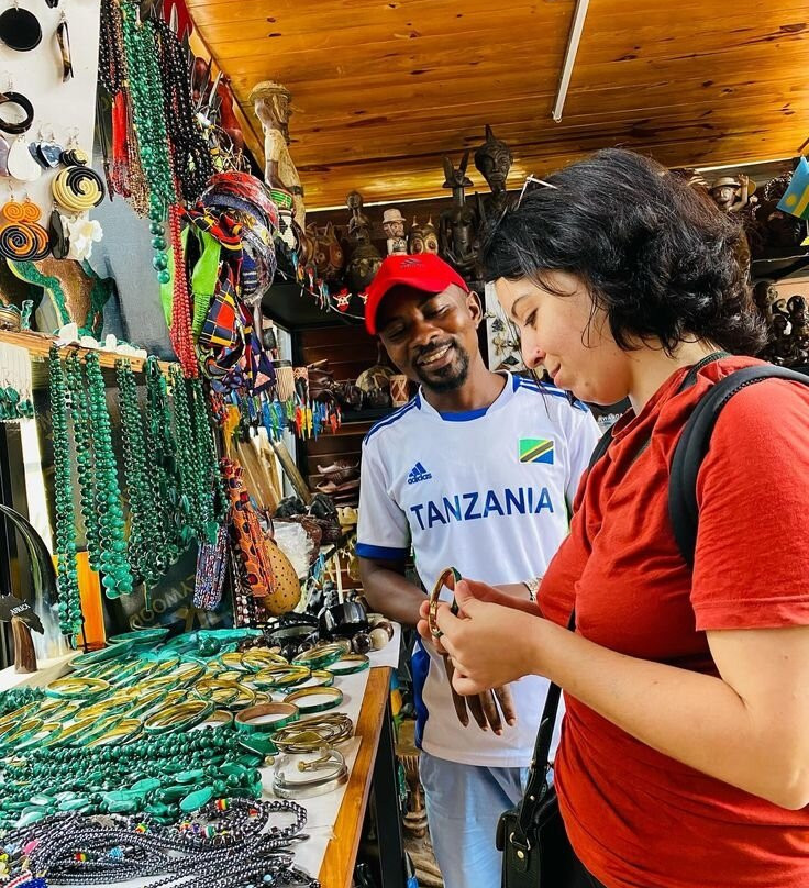 Maasai Market Curios and Crafts-阿鲁沙必去景点
