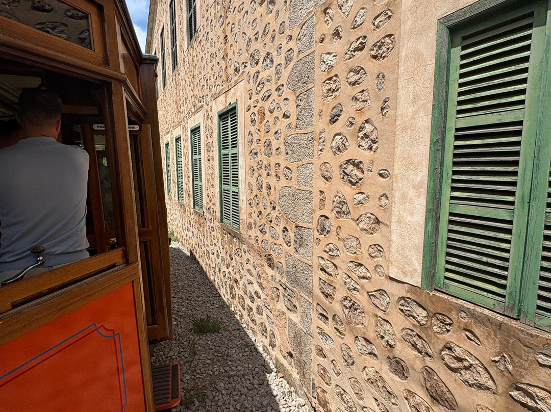 Tram de Sóller-索列尔港必去景点