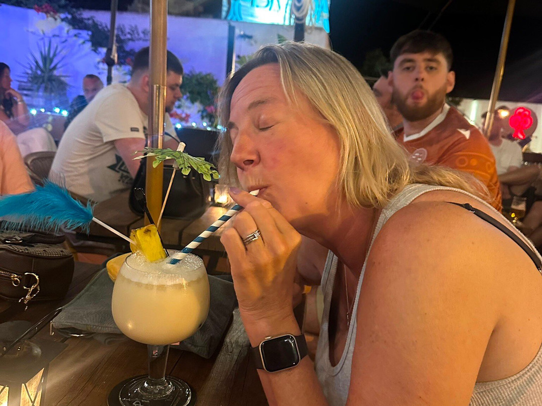 The Pirate Bar-Cala Llonga必去景点