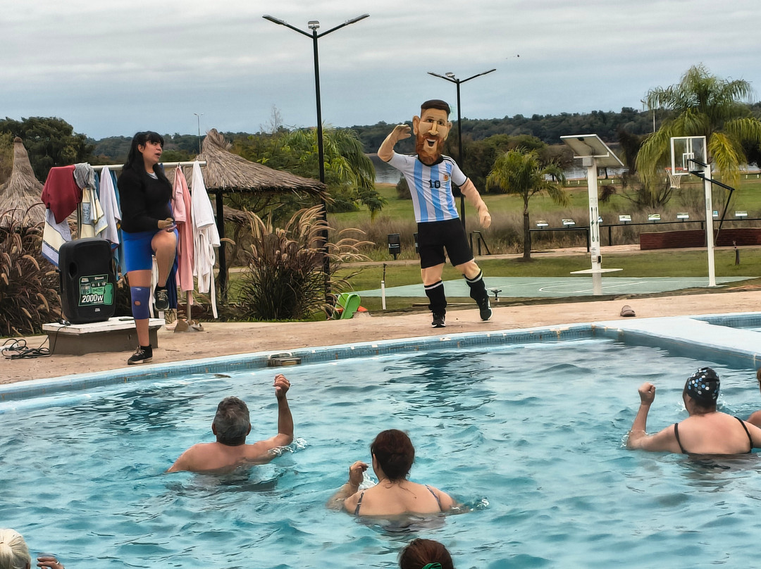 Termas Colón-Colon必去景点