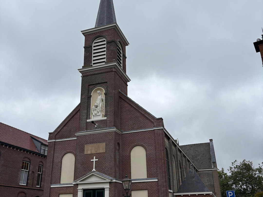 St.-Machutuskerk (1828)-Monster必去景点