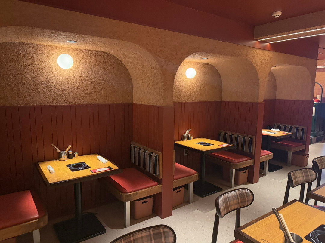寿司としゃぶしゃぶ・すき焼き食べ放題 HOT POT LAB 心斎橋難波店