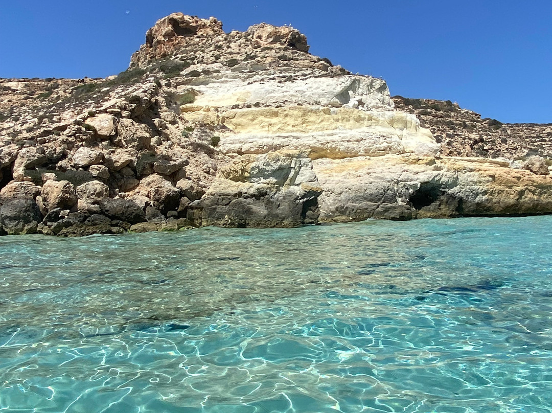 又兔海滩-兰佩杜萨必去景点