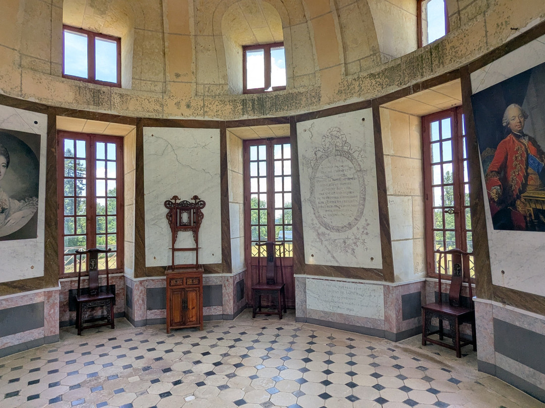 La Pagode de Chanteloup et son parc-昂布瓦斯必去景点