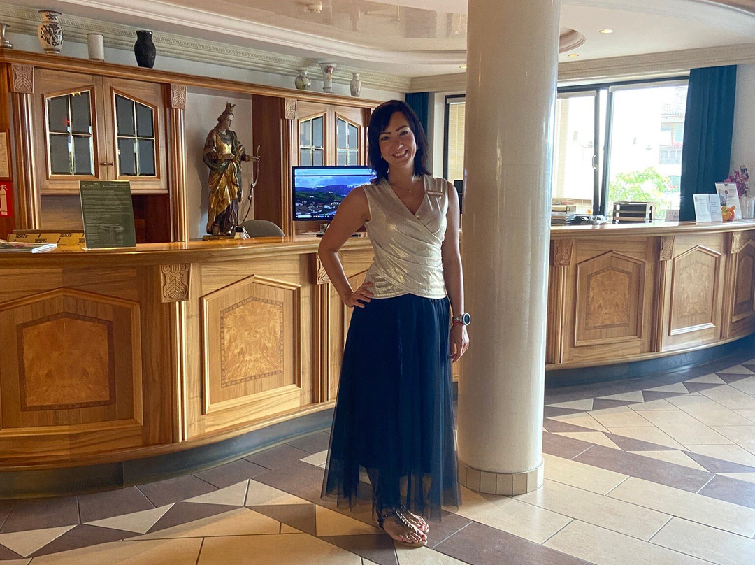 黛安娜费琳酒店主图