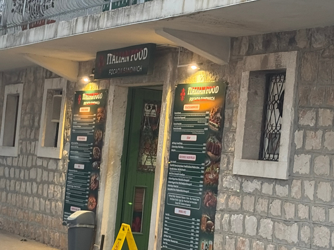 fast food Kanavaca