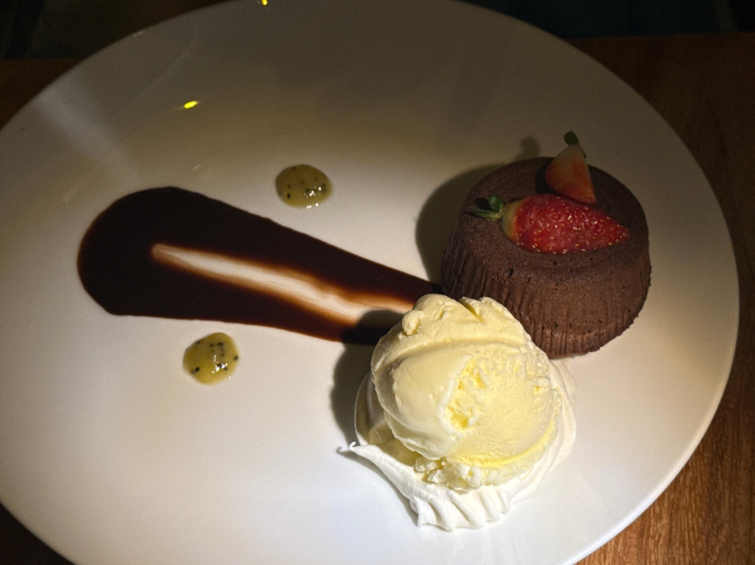MONO Bistro