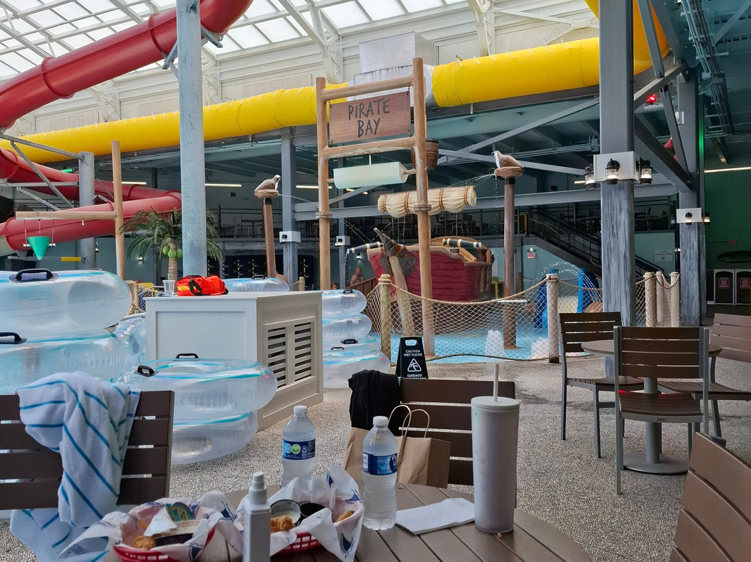 Fins Up! Water Park-海恩尼斯必去景点