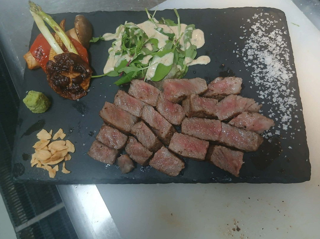 HALAL WAGYU RAMEN & BEEF CUTLET SHUNPUDOU 春風堂