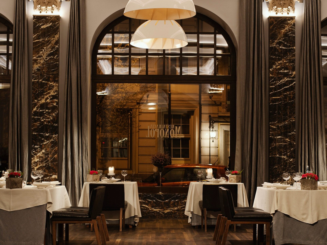 Monopol Restaurant