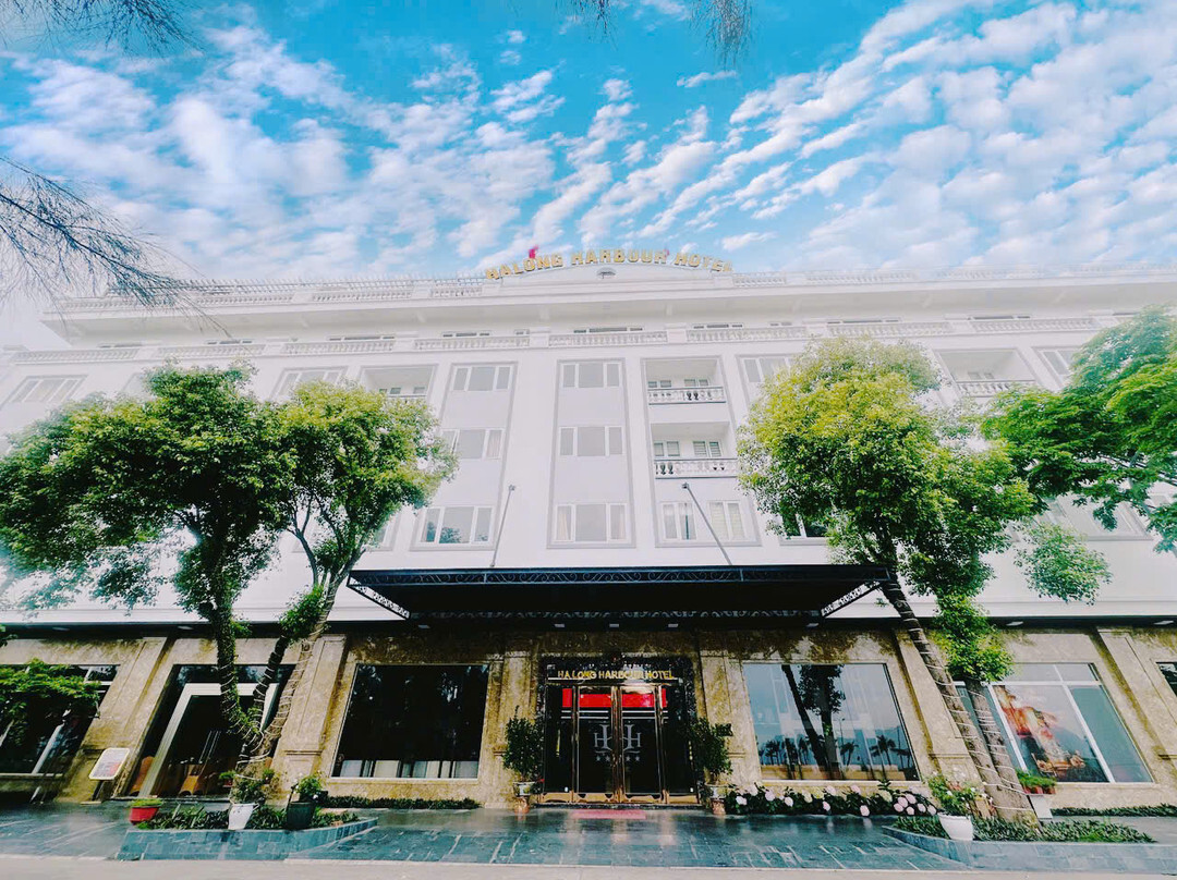 下龙港酒店主图
