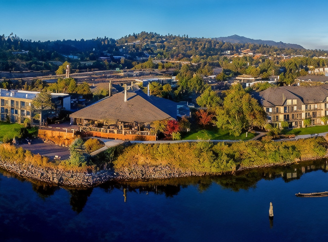 胡德里弗酒店住宿-Best Western Plus Hood River Inn