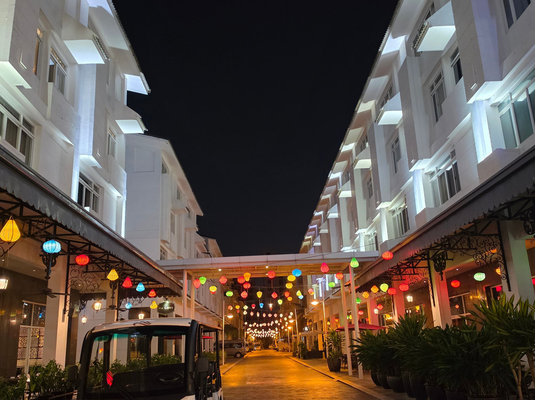 天堂套房酒店主图