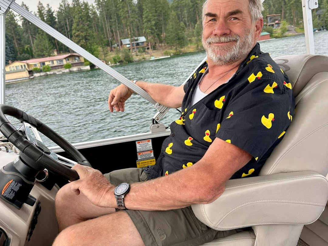 Boat Rentals and Rides on Flathead Lake-Big Arm必去景点