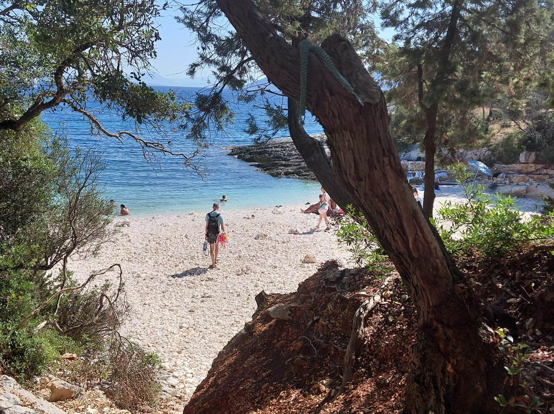 Kimilia Beach-菲斯卡尔宗必去景点