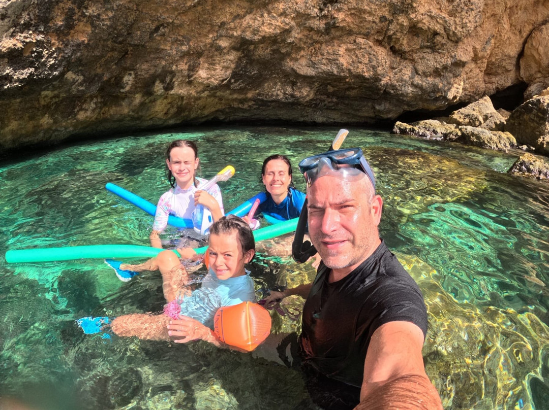 Comino Waves Boat Charters Malta-史克华必去景点