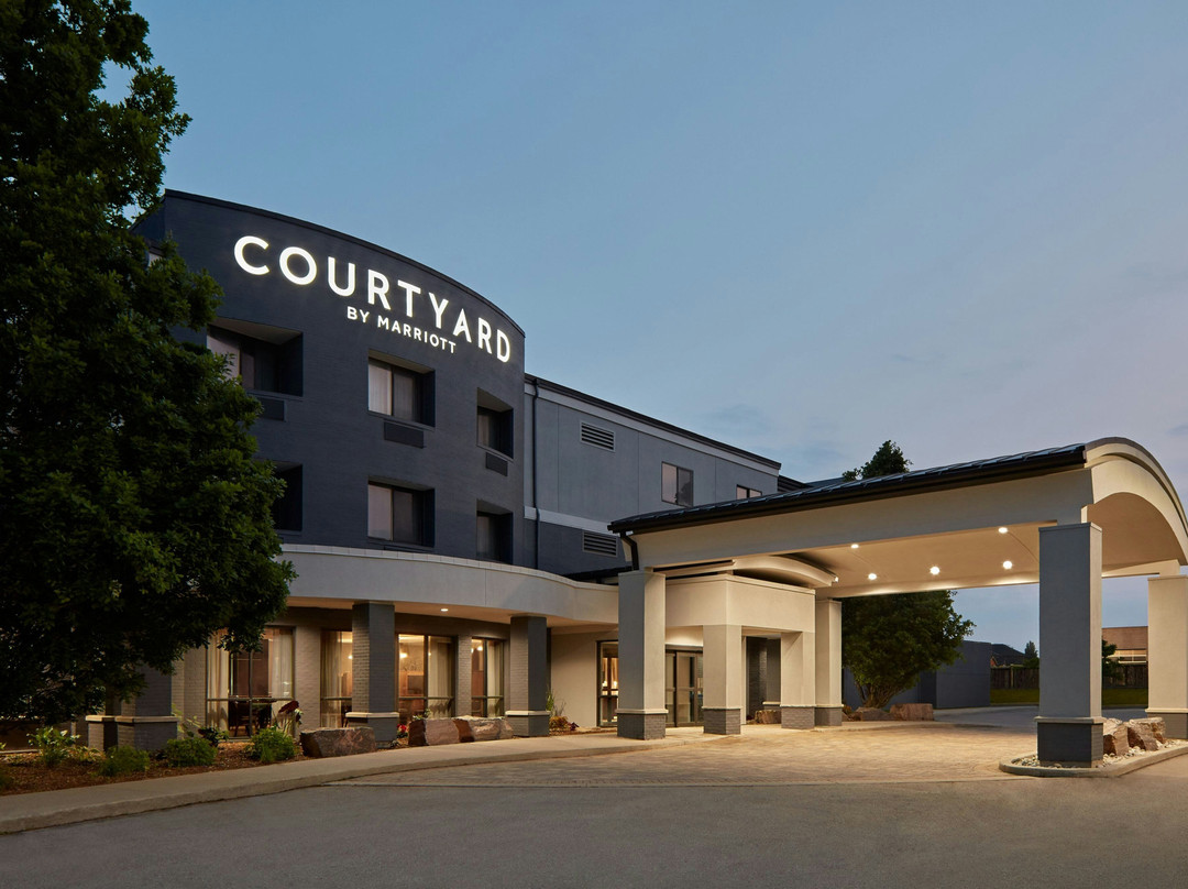 汉密尔顿酒店住宿-Courtyard by Marriott Hamilton